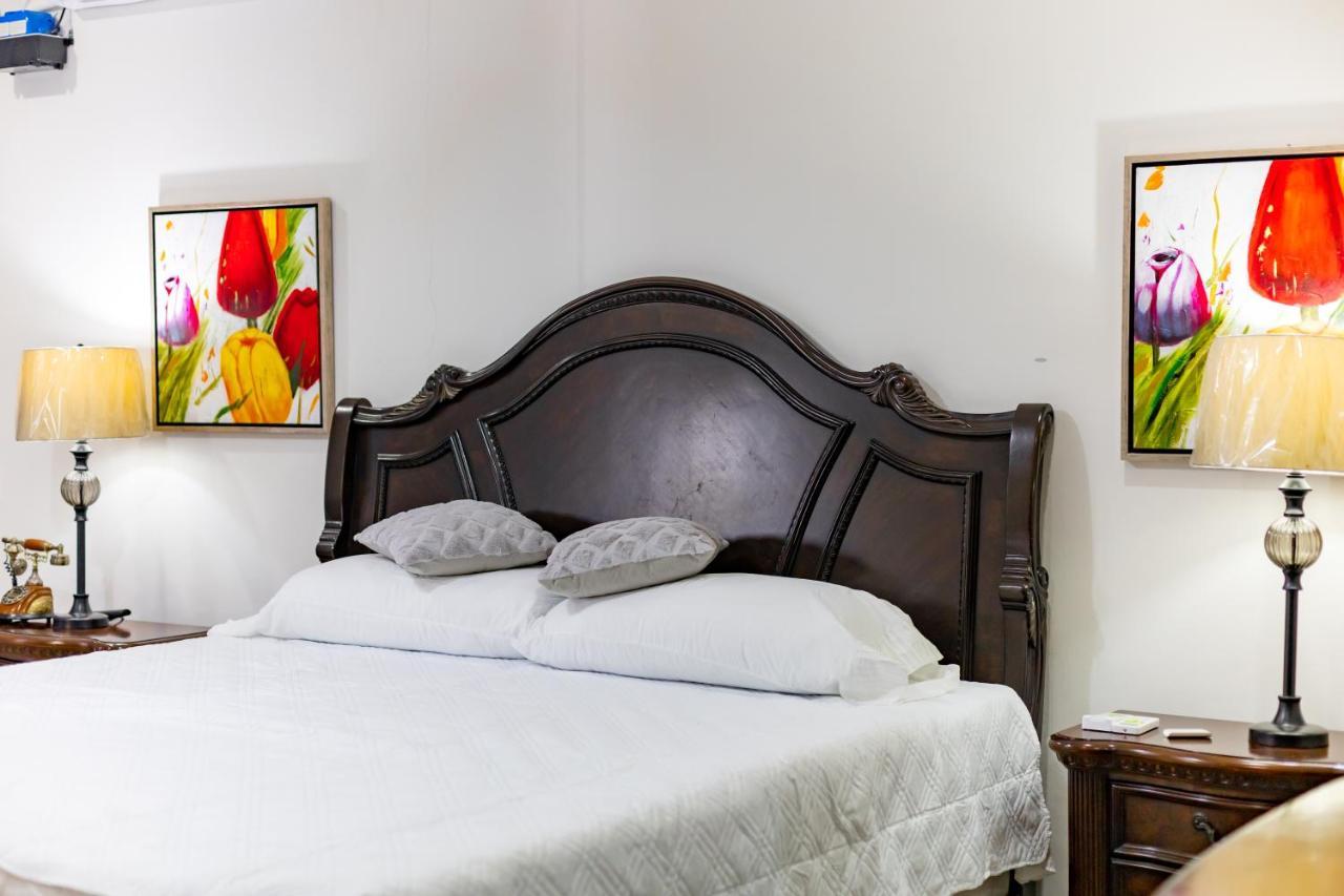 Hotel Cocoview, Bar & Restaurante บาเยเดอังเคเลส ภายนอก รูปภาพ