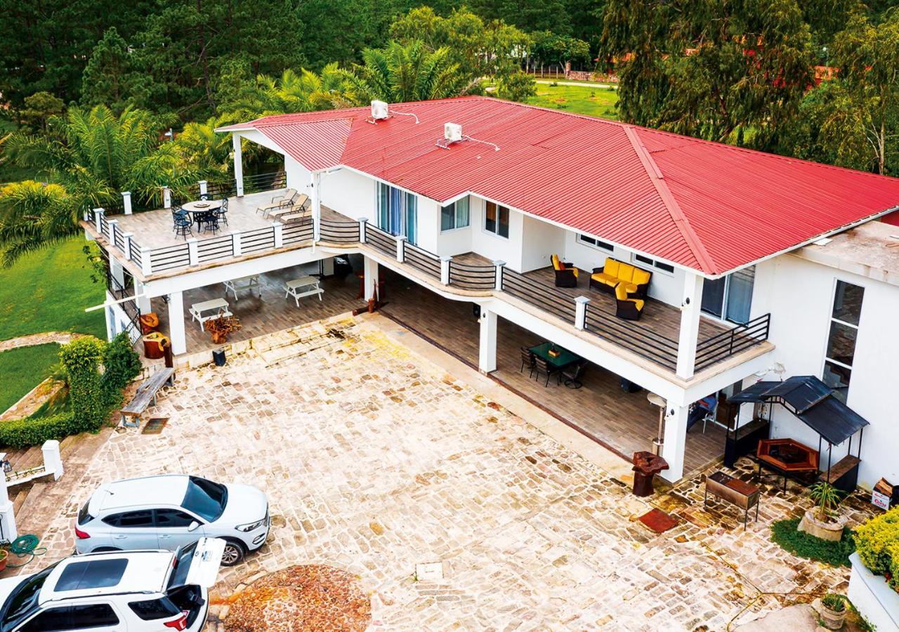 Hotel Cocoview, Bar & Restaurante บาเยเดอังเคเลส ภายนอก รูปภาพ